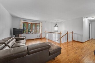 35 Westwind Rd in Yonkers, NY - Building Photo - Building Photo
