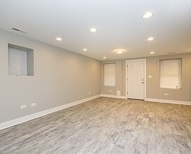 1429 N Cleaver St, Unit CH1 in Chicago, IL - Building Photo - Building Photo