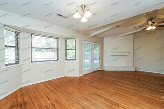 1669 S Pine Ave in Broken Arrow, OK - Building Photo - Building Photo