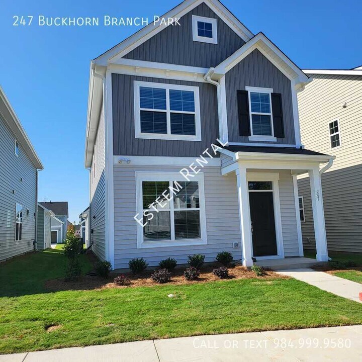 247 Buckhorn Br Pk in Clayton, NC - Building Photo