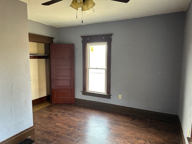 844 Clifton St in Follansbee, WV - Building Photo - Building Photo