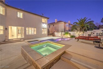 4453 Melrose Abbey Pl in Las Vegas, NV - Building Photo - Building Photo