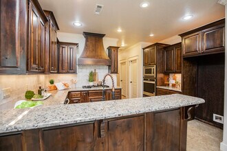 3601 SW Willowbrook Rd in Bentonville, AR - Building Photo - Building Photo