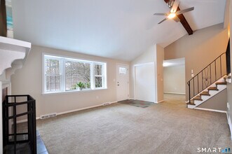 25 Red Stone Dr in Simsbury, CT - Building Photo - Building Photo