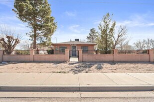 1260 Las Pompas Rd in San Elizario, TX - Building Photo