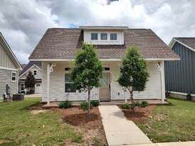 3553 Esplanade Way in Tallahassee, FL - Building Photo