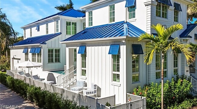 844 8th St S in Naples, FL - Building Photo - Building Photo