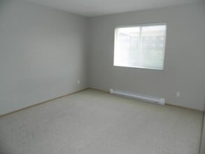 Wentworth Apartments in Fort St John, BC - Building Photo - Building Photo