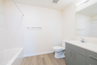 401 Union in Olympia, WA - Foto de edificio - Interior Photo