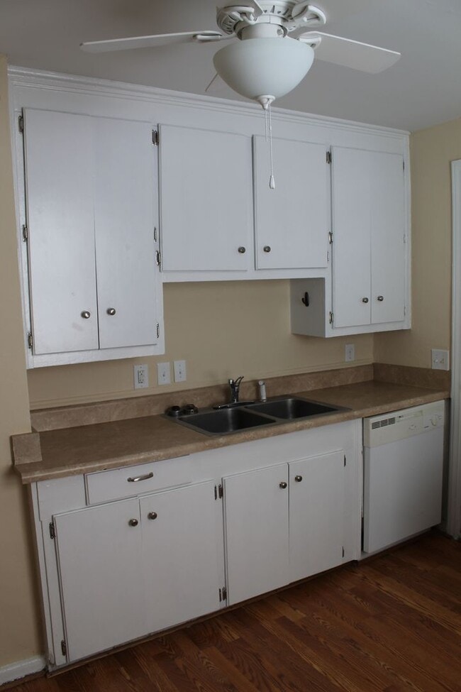 2807 Shandon Pl in Columbia, SC - Building Photo - Building Photo