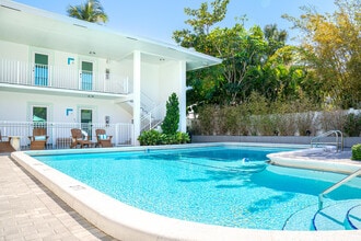 501 N Ocean Blvd-Unit -3 in Boca Raton, FL - Building Photo - Building Photo