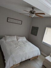 8012 E 34th Ct S in Wichita, KS - Building Photo - Building Photo