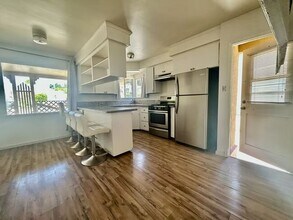 4524 W 64th St in Inglewood, CA - Building Photo - Building Photo