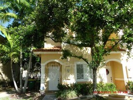 7919 Tuscany Ct in Tamarac, FL - Building Photo