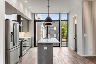 105 Georgia Ave SE in Atlanta, GA - Building Photo - Building Photo