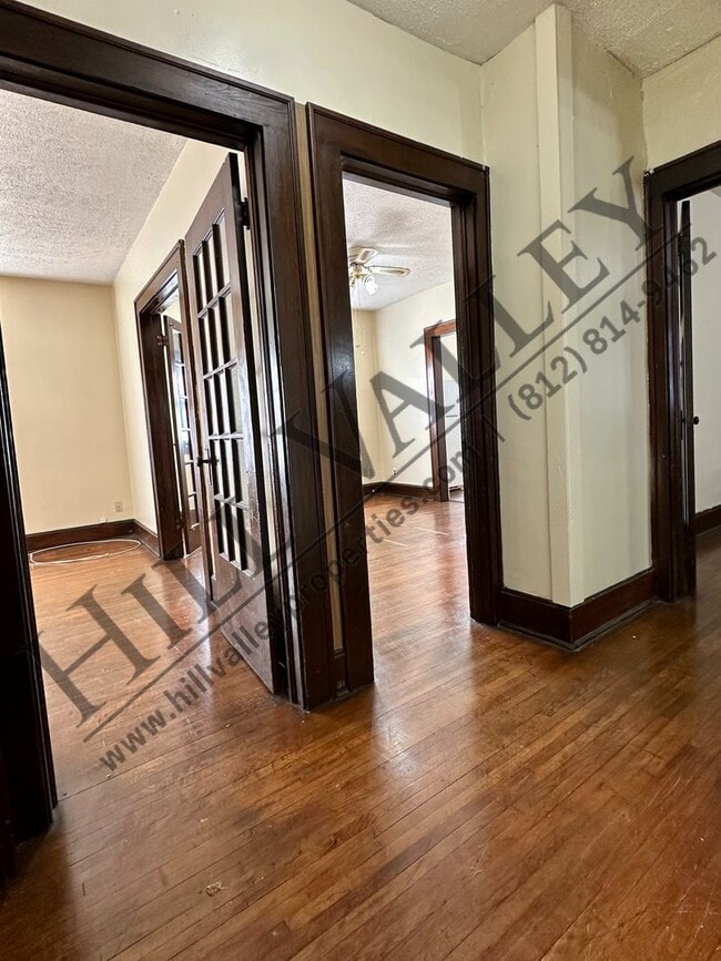 118 N 18th St in Terre Haute, IN - Building Photo - Building Photo