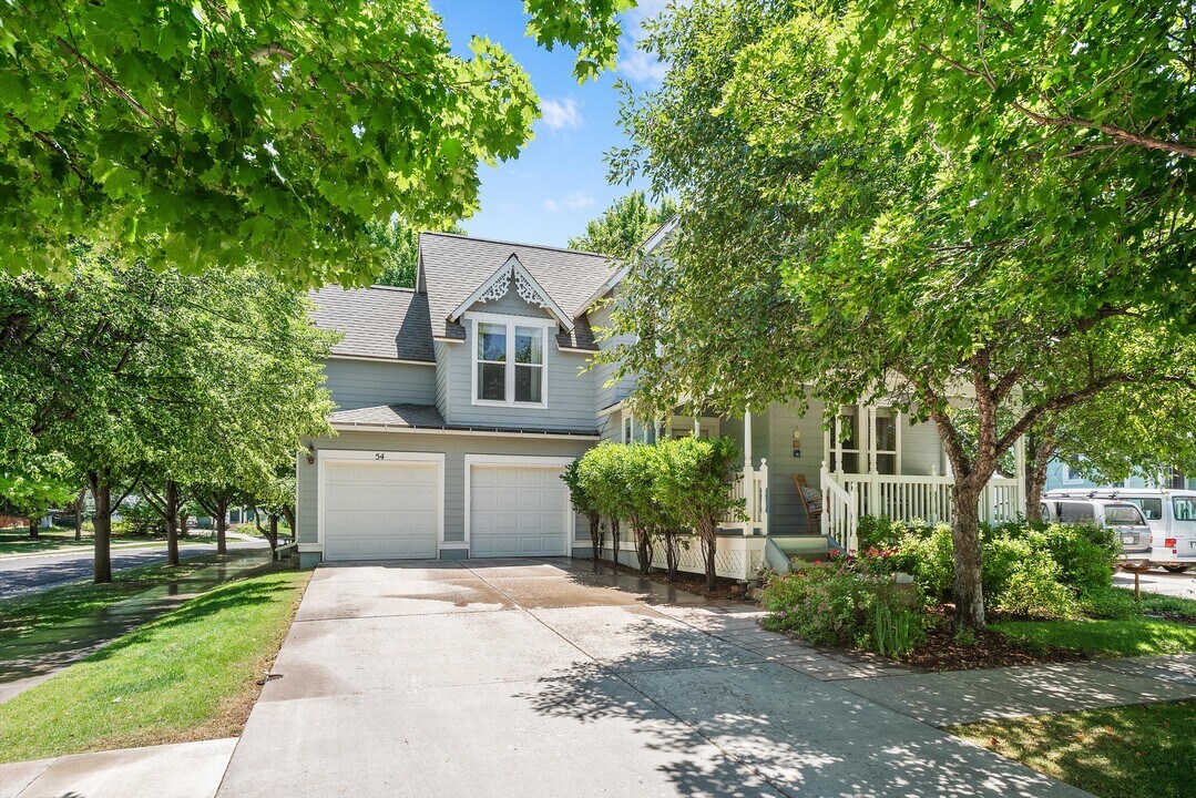 54 Ferguson Dr in Carbondale, CO - Building Photo