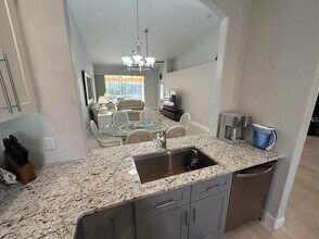 3701 Albacete Cir in Punta Gorda, FL - Foto de edificio - Building Photo