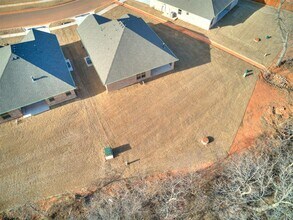 12200 Rockbed Dr in Yukon, OK - Building Photo - Building Photo