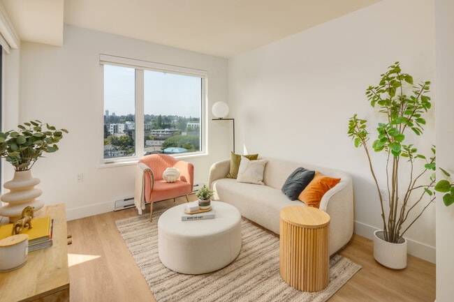 The Hyland in Vancouver, BC - Building Photo - Interior Photo