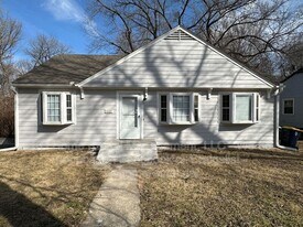 6641 Flora Ave in Kansas City, MO - Building Photo