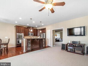 43848 Artsmith Terrace in Ashburn, VA - Building Photo - Building Photo