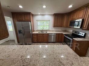 8340 Le Mesa St in Orlando, FL - Building Photo - Building Photo