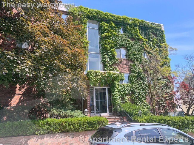 property at 41 Belmont St