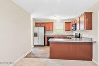 214 Bonanza Dr photo'