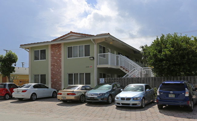 1424-1430 Holly Heights Dr in Fort Lauderdale, FL - Building Photo - Building Photo