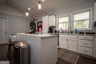 120 Hillside St in Athens, GA - Building Photo - Building Photo