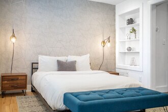 1136 Crescent Ave NE, Unit SI FL2-ID1356309P in Atlanta, GA - Building Photo - Building Photo