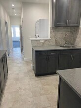 108 Winter Ave, Unit 108 WINTER AVE in Staten Island, NY - Building Photo - Building Photo