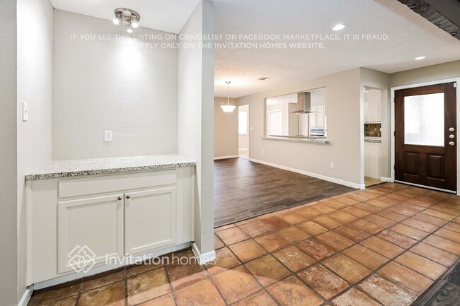 4607 Sylvan Glen Dr in Houston, TX - Building Photo - Building Photo