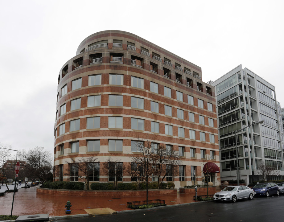 Whitman Place Condos in Washington, DC - Foto de edificio