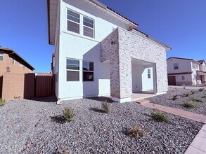 10126 E Ulysses Ave in Mesa, AZ - Building Photo - Building Photo