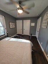 206 W 55th 1/2 St in Austin, TX - Building Photo - Building Photo