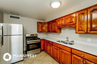 5533 S Santa Cruz Ave in Tucson, AZ - Building Photo - Building Photo