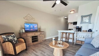 5505 Sun Harbor Rd, Unit SI ID1541779P in Panama City, FL - Building Photo