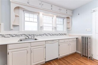 30 Taft Ave in Providence, RI - Foto de edificio - Building Photo