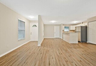 1310 Celia Way in Decatur, GA - Building Photo - Building Photo