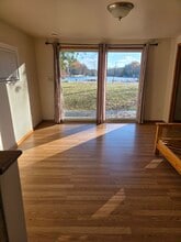 3255 N Lakeshore Dr in Ludington, MI - Building Photo - Building Photo