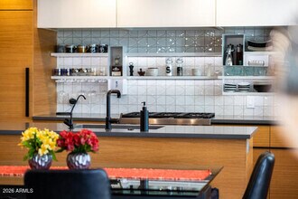 6845 E Earll Dr in Scottsdale, AZ - Building Photo - Building Photo