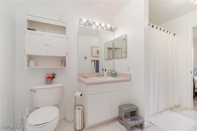 property at 879 Rue Labeau Cir