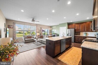 317 Ridgewood Dr in Royersford, PA - Building Photo - Building Photo