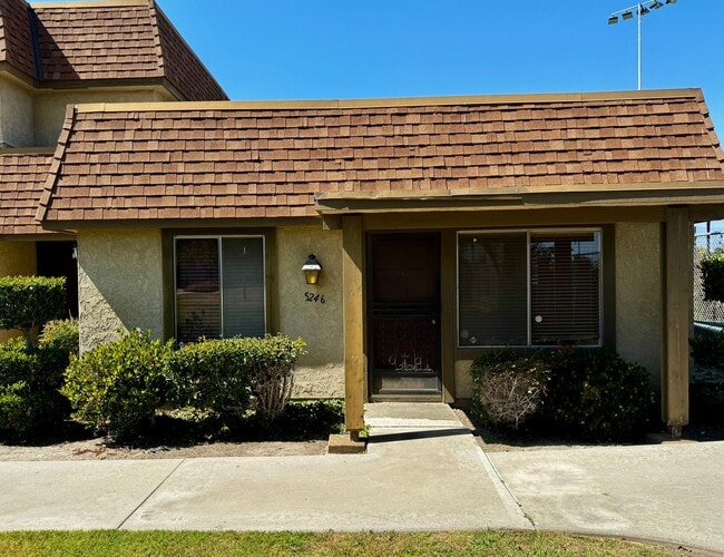 property at 5246 Salisbury Cir