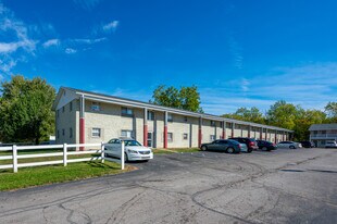 One Somerset in Indianapolis, IN - Building Photo