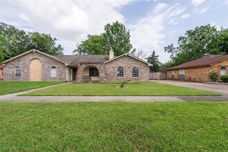 3763 Quiet Pl Dr in Houston, TX - Building Photo - Building Photo