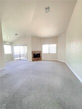 5022 S Rainbow Blvd in Las Vegas, NV - Building Photo - Building Photo
