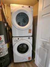 7497 Stonetrail Way in Reynoldsburg, OH - Building Photo - Building Photo